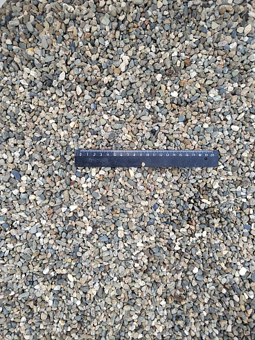 Kamenclub.ru: Галька речная окат (серая) фр.5-10 мм купить  во Владимире галька речная серая, серый, темно-серый, светло-серый, коричневый речная окатанная галька декоративная ландшатфная 5000 руб/т   фото КАМЕНЬ КЛУБ