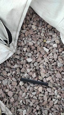 Kamenclub.ru: Мраморная крошка (щебень галтованный розовый) фр.20-40 мм.  купить во Владимире мрамор розовый, красный оголтованный округлый щебень  15000 руб/т   фото КАМЕНЬ КЛУБ