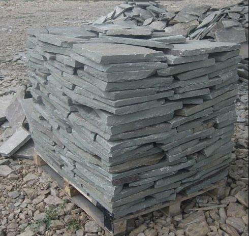 Kamenclub.ru: Песчаник пластушка серо-зеленый (1,5 см)  купить во Владимире плитняк - пластушка серо-зеленый, серый, зеленый пластушка рваная ландшафтная колотая 10200 руб/м3   фото КАМЕНЬ КЛУБ