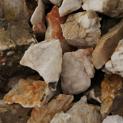 фото Кварц ( фр. 70-100 мм)  купить во Владимире в интернет-портале КАМЕНЬ КЛУБ