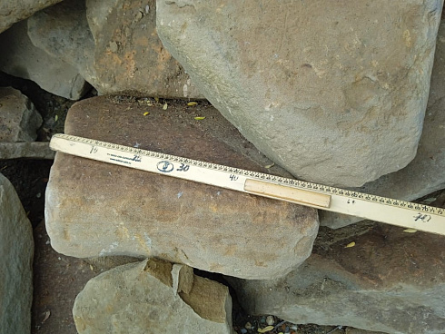 Kamenclub.ru: Песчаник для мощения дорожек, площадок, парковок ( фр 5-10 см)  купить во Владимире песчаник  серый желтый коричневый рыжий песчаник оголтованный окатанный 6500 руб/т   фото КАМЕНЬ КЛУБ