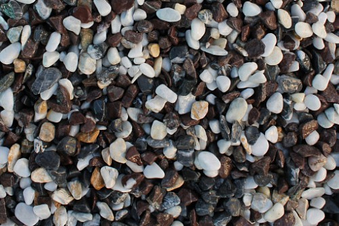 Kamenclub.ru: Мраморная крошка (щебень галтованный микс:: серый-зеленый-розовый) фр.10-20 мм.  купить во Владимире мрамор серый, зеленый, розовый щебень окатанный округлый декоративный ландшафтный 15500 руб/т   фото КАМЕНЬ КЛУБ