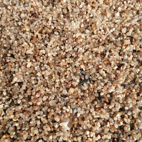 Кварцевый песок сухой фракцинированный фр. 1,6-4 мм.  купить во Владимире фото Камень Клуб