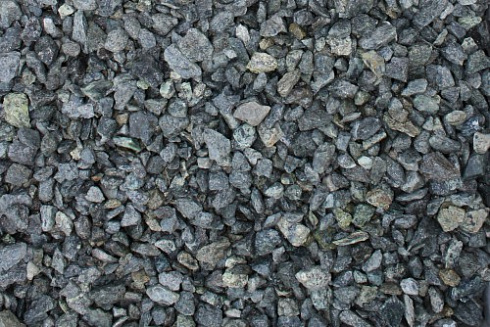 Kamenclub.ru: Щебень крошка зеленый (змеевик) фр. 3-5 мм  купить во Владимире камень змеевик зеленый, салатовый светло-зеленый мраморная каменная декоративная крошка 9000 руб/т   фото КАМЕНЬ КЛУБ