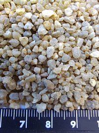 Кварцевый песок для водоподготовки фр. 1,6-3 мм.  купить во Владимире фото Камень Клуб